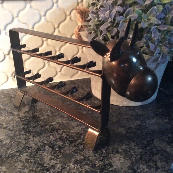 Bronze Coloured Metal Bull WINE Cork Holder - Picture 5 of 7